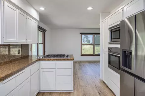 Kitchen - 3205 Fifield Rd, Pleasant Grove, CA 95668 photo 3 of 4