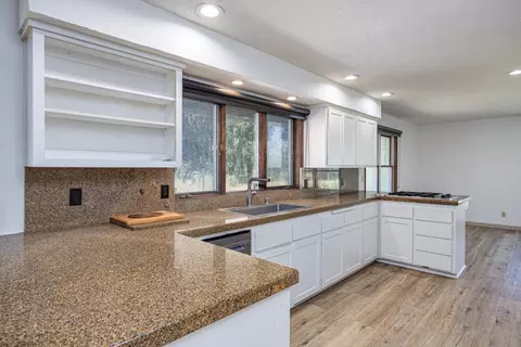 Kitchen - 3205 Fifield Rd, Pleasant Grove, CA 95668 photo 4 of 4