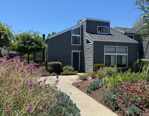 2080 Marich Way 15, Mountain View, CA 94040