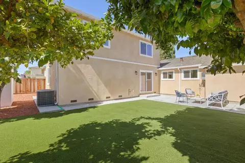 Exterior - 552 Borregas Ave, Sunnyvale, CA 94085 photo 3 of 4