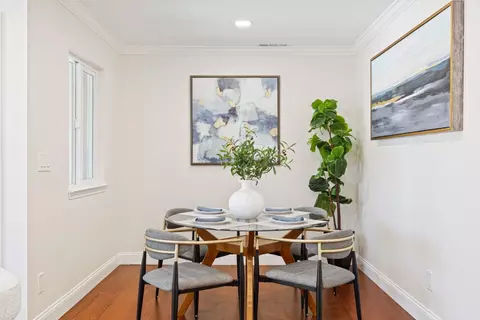 Dining - 552 Borregas Ave, Sunnyvale, CA 94085 photo 1 of 1