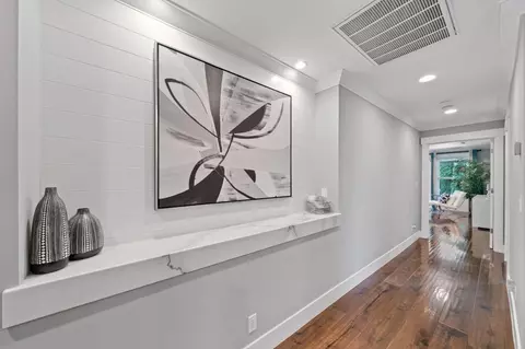 Entry Way - 1052 Mcbain Ave, Campbell, CA 95008 photo 4 of 7