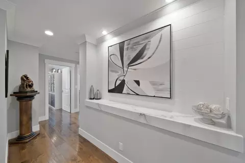Entry Way - 1052 Mcbain Ave, Campbell, CA 95008 photo 6 of 7