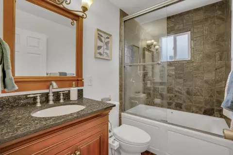 Bath - 36704 Burdick St, Newark, CA 94560 photo 1 of 2