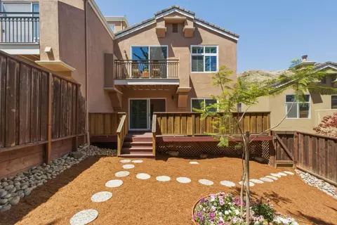 17 Northcrest Dr, South San Francisco, CA 94080