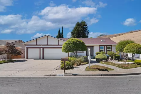 1091 Zamora Ct, Milpitas, CA 95035