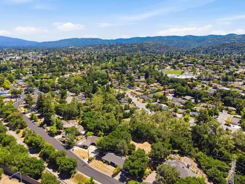 View/Area - 10621 Madera Dr, Cupertino, CA 95014 photo 14 of 17