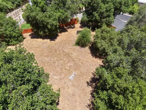 View/Area - 10621 Madera Dr, Cupertino, CA 95014 photo 7 of 17