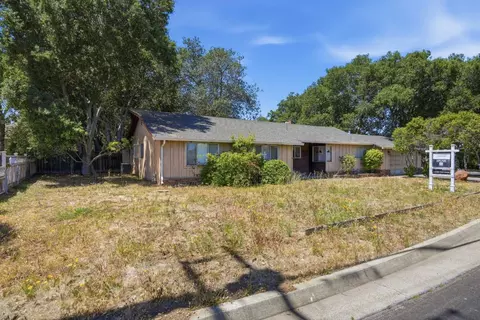 Exterior - 10621 Madera Dr, Cupertino, CA 95014 photo 8 of 21