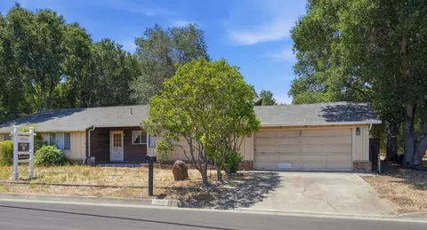 10621 Madera Dr, Cupertino, CA 95014