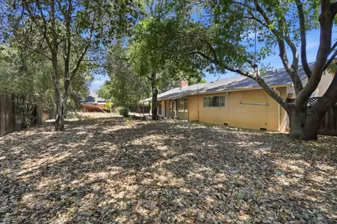 Exterior - 10621 Madera Dr, Cupertino, CA 95014 photo 7 of 21
