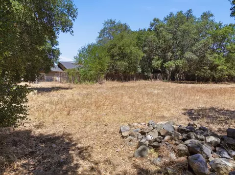 Exterior - 10621 Madera Dr, Cupertino, CA 95014 photo 18 of 21