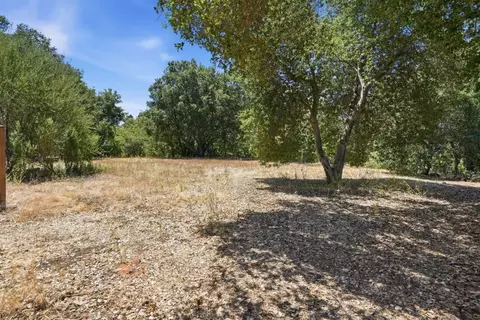 Exterior - 10621 Madera Dr, Cupertino, CA 95014 photo 2 of 21
