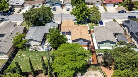 View/Area - 448 Greathouse Dr, Milpitas, CA 95035 photo 3 of 17