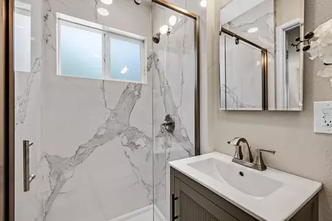 Bath - 448 Greathouse Dr, Milpitas, CA 95035 photo 2 of 3