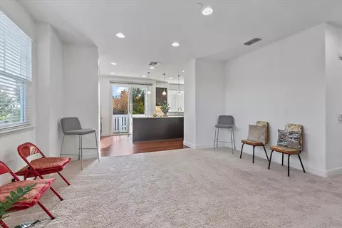 2041 Atlas Loop, Mountain View, CA 94043 photo 21