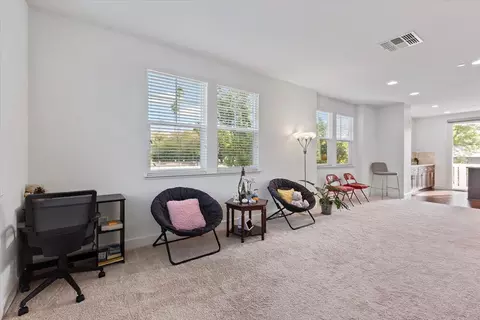 2041 Atlas Loop, Mountain View, CA 94043 photo 19