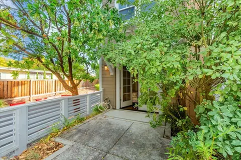 2041 Atlas Loop, Mountain View, CA 94043 photo 15