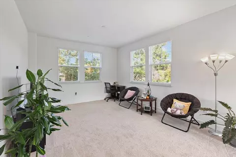 2041 Atlas Loop, Mountain View, CA 94043 photo 17