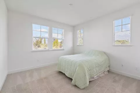 2041 Atlas Loop, Mountain View, CA 94043 photo 32