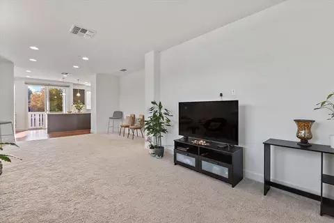2041 Atlas Loop, Mountain View, CA 94043 photo 20