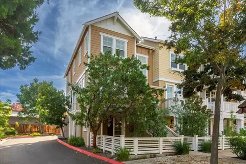 2041 Atlas Loop, Mountain View, CA 94043 photo 11