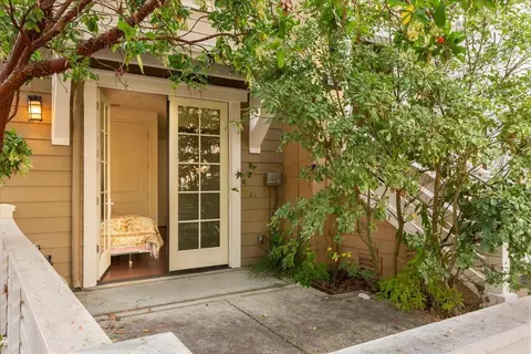 2041 Atlas Loop, Mountain View, CA 94043 photo 14