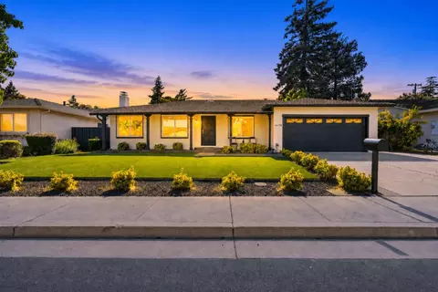 10198 Cass Pl, Cupertino, CA 95014