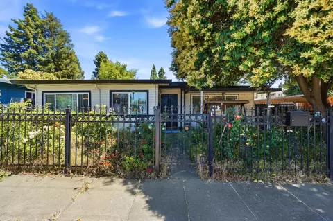 1691 Ashbury Dr, Concord, CA 94520