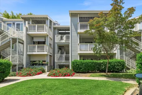 3475 Deerwood Ter 304, Fremont, CA 94536