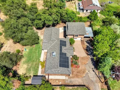 8105 Berg St, Granite Bay, CA 95746