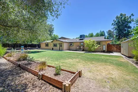 8105 Berg St, Granite Bay, CA 95746