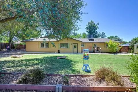 8105 Berg St, Granite Bay, CA 95746