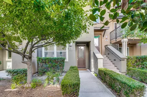 589 San Remi Ter 55, Sunnyvale, CA 94085