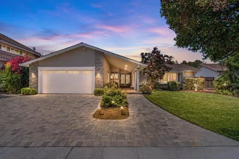 5841 Antigua Dr, San Jose, CA 95120
