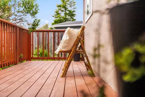 Exterior - 1055 View Way, Pacifica, CA 94044 photo 5 of 8