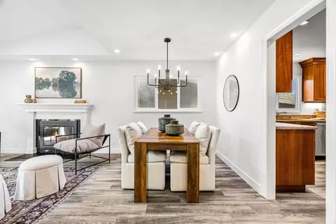Dining - 1055 View Way, Pacifica, CA 94044 photo 1 of 1