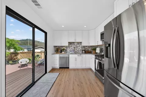 Kitchen - 1012 Rio Vista Dr, Pacifica, CA 94044 photo 1 of 3