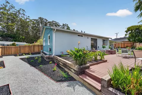 Exterior - 1012 Rio Vista Dr, Pacifica, CA 94044 photo 7 of 13