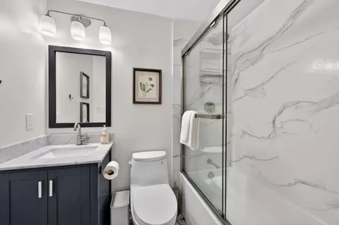 Bath - 1012 Rio Vista Dr, Pacifica, CA 94044 photo 2 of 2