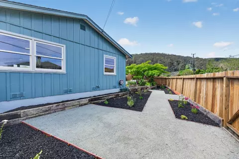 Exterior - 1012 Rio Vista Dr, Pacifica, CA 94044 photo 13 of 13
