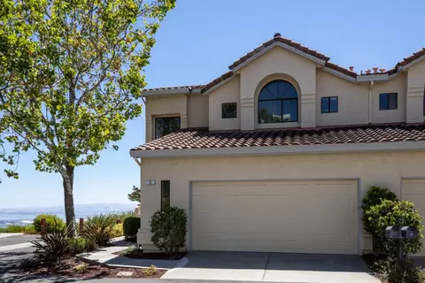 5 Clover Ln, San Carlos, CA 94070