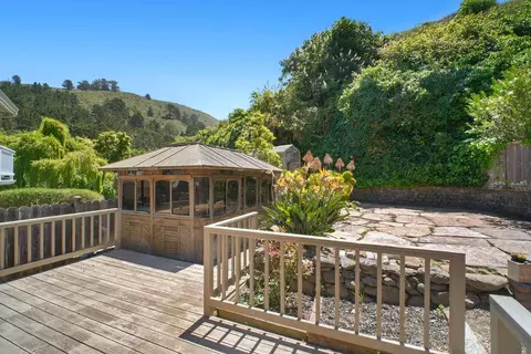 Exterior - 235 Modoc Pl, Pacifica, CA 94044 photo 10 of 11