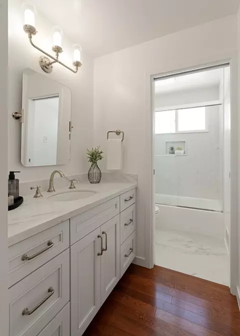 Bath - 203 Golden Bay Dr, Pacifica, CA 94044 photo 2 of 4