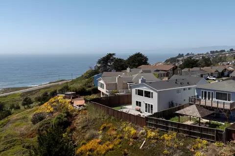View/Area - 203 Golden Bay Dr, Pacifica, CA 94044 photo 4 of 4