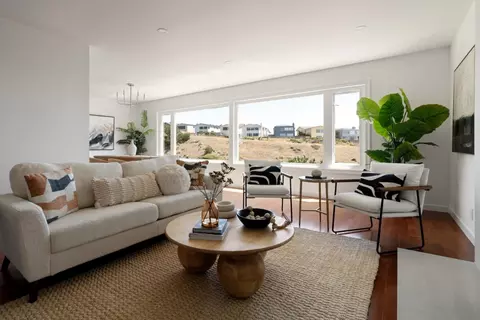 Living - 203 Golden Bay Dr, Pacifica, CA 94044 photo 4 of 6