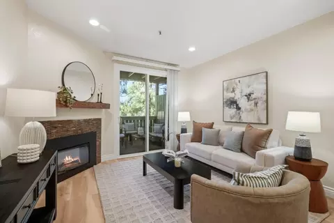211 S Fremont St 204, San Mateo, CA 94401