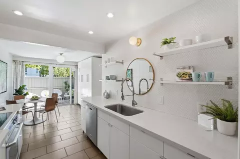 3263 Benton St, Santa Clara, CA 95051
