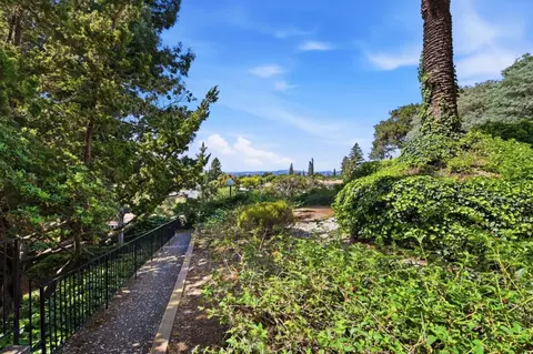 Exterior - 1510 E St 23, Hayward, CA 94541 photo 5 of 5