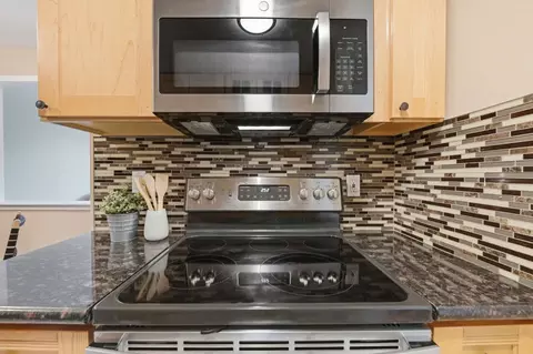 Kitchen - 1510 E St 23, Hayward, CA 94541 photo 2 of 3